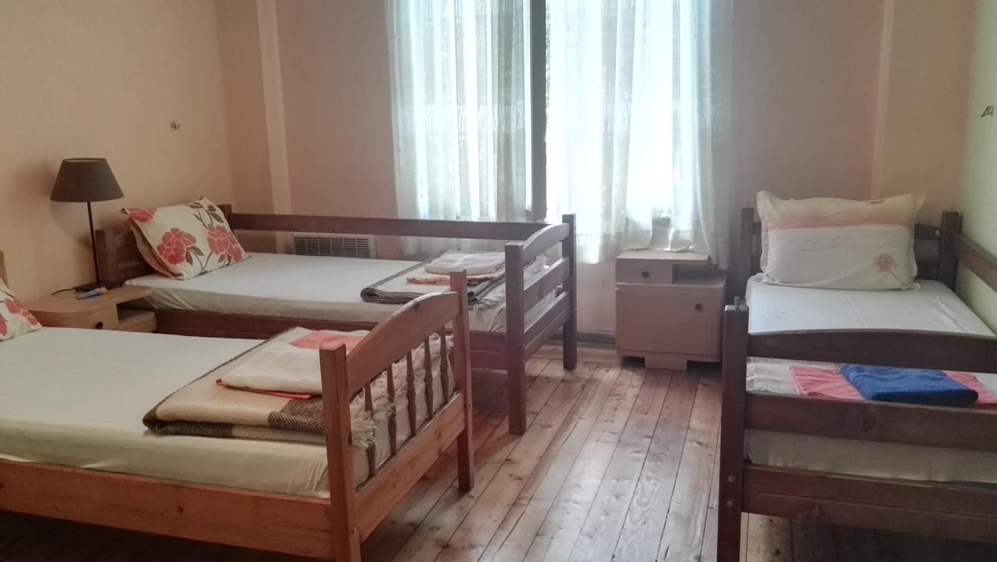 Balkan Rooms & Studios In Downtown ソフィア エクステリア 写真